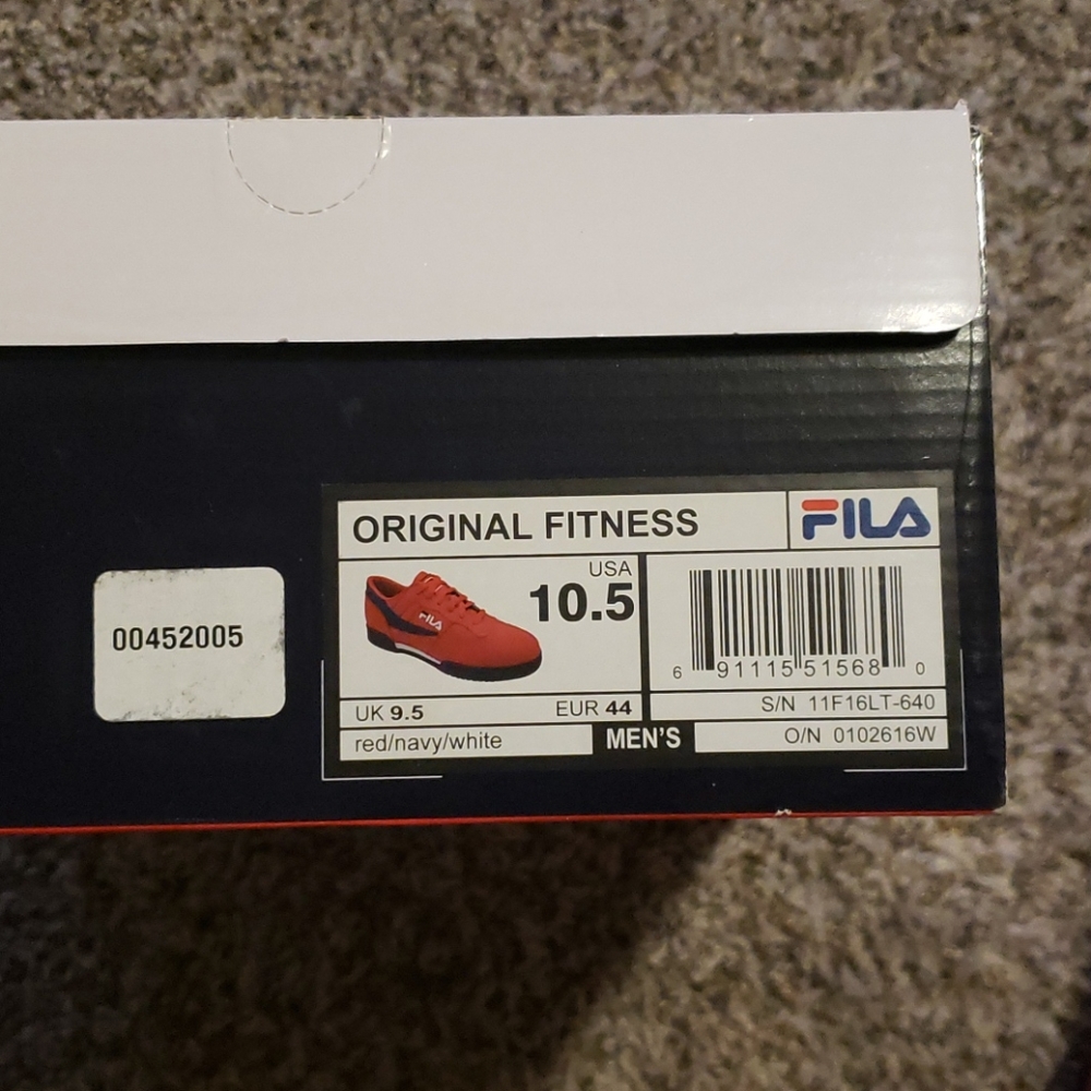 Fila Shoes - Picture 5 of 5